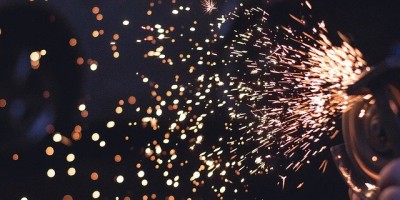 Claude Code、CodeBuddy CLI 与 iFlow CLI 功能对比及使用指南